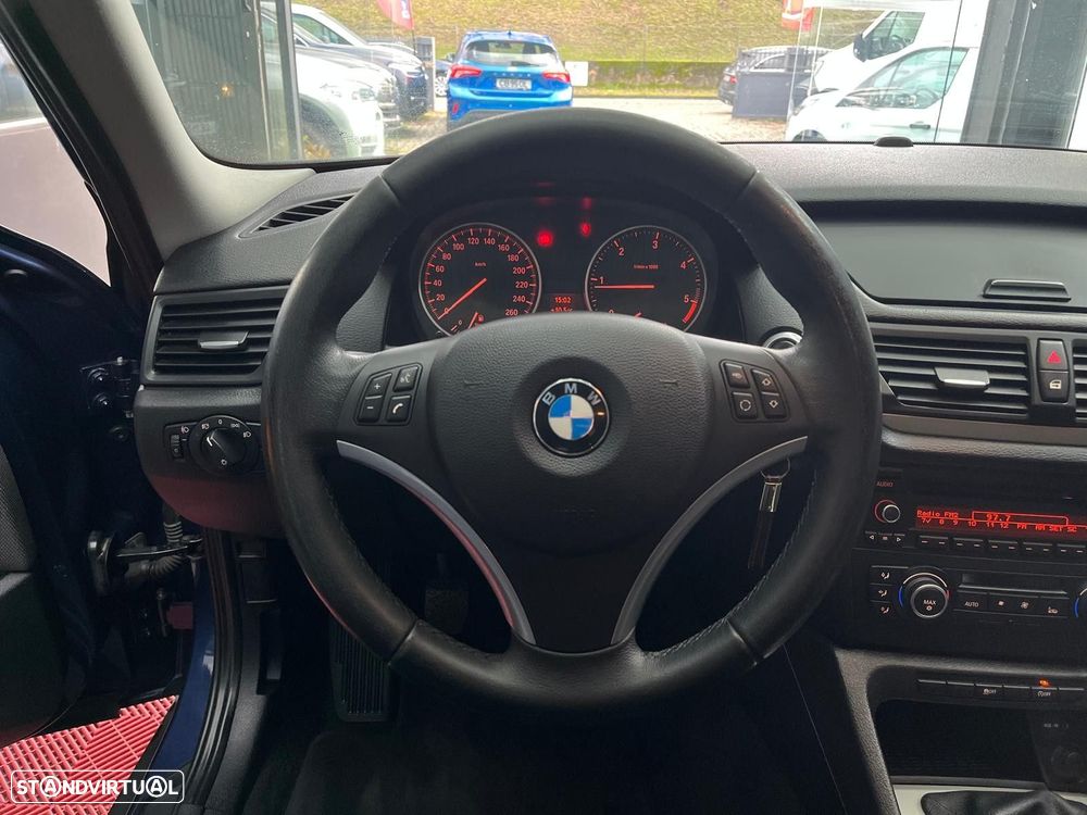 BMW X1 18 d sDrive - 13