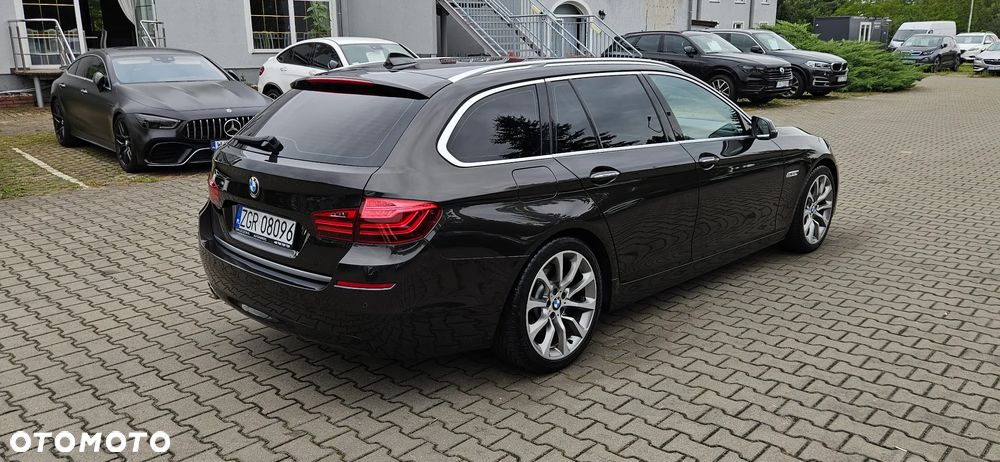BMW Seria 5 530d Touring Modern Line - 10