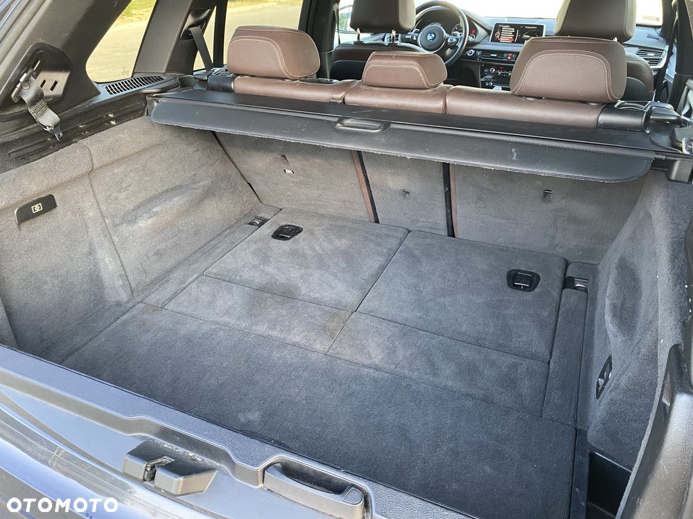 BMW X5 xDrive25d - 14