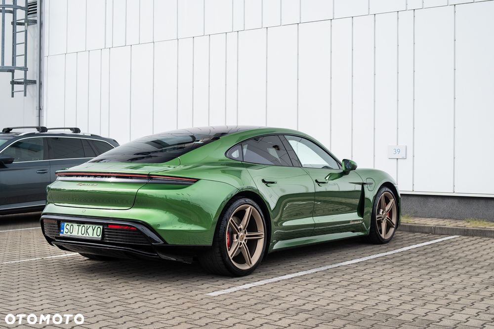 Porsche Taycan 4S Performance Plus - 5