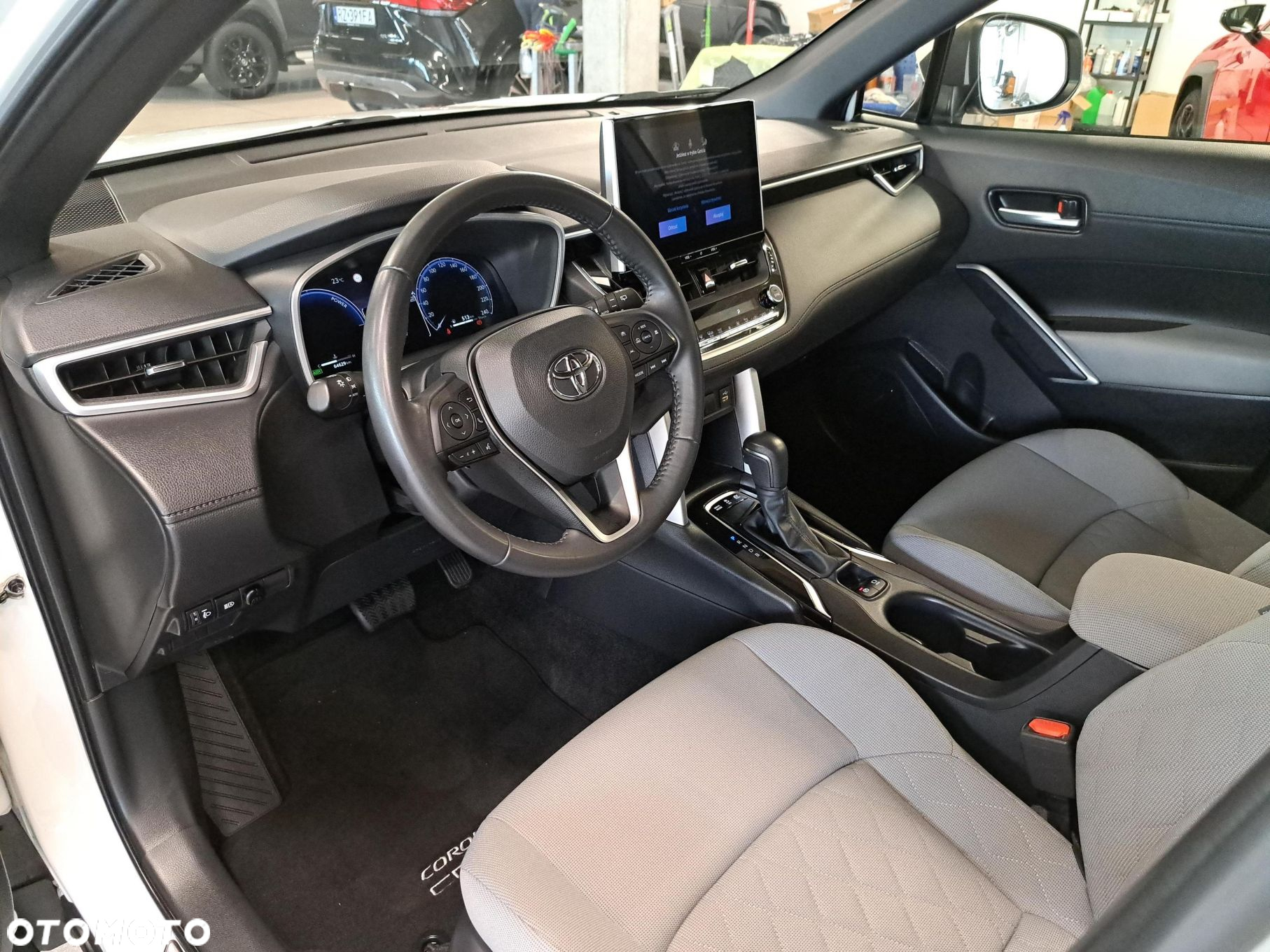 Toyota Corolla Cross 2.0 Hybrid Comfort - 15