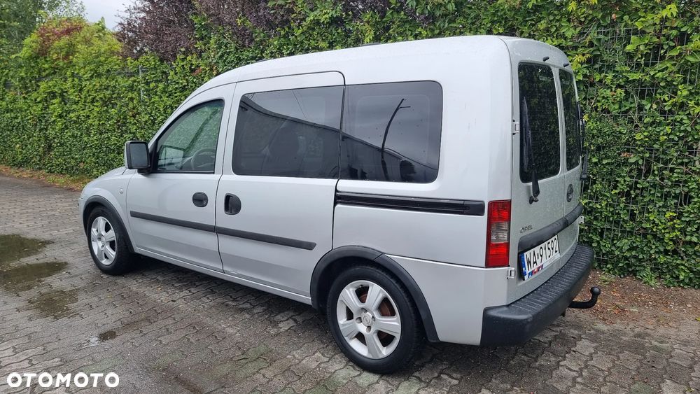 Opel Combo Tour Comfort - 27
