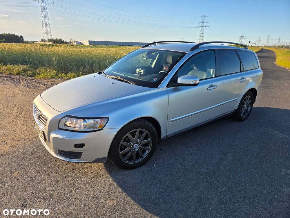 Volvo V50 1.8 Momentum - 1