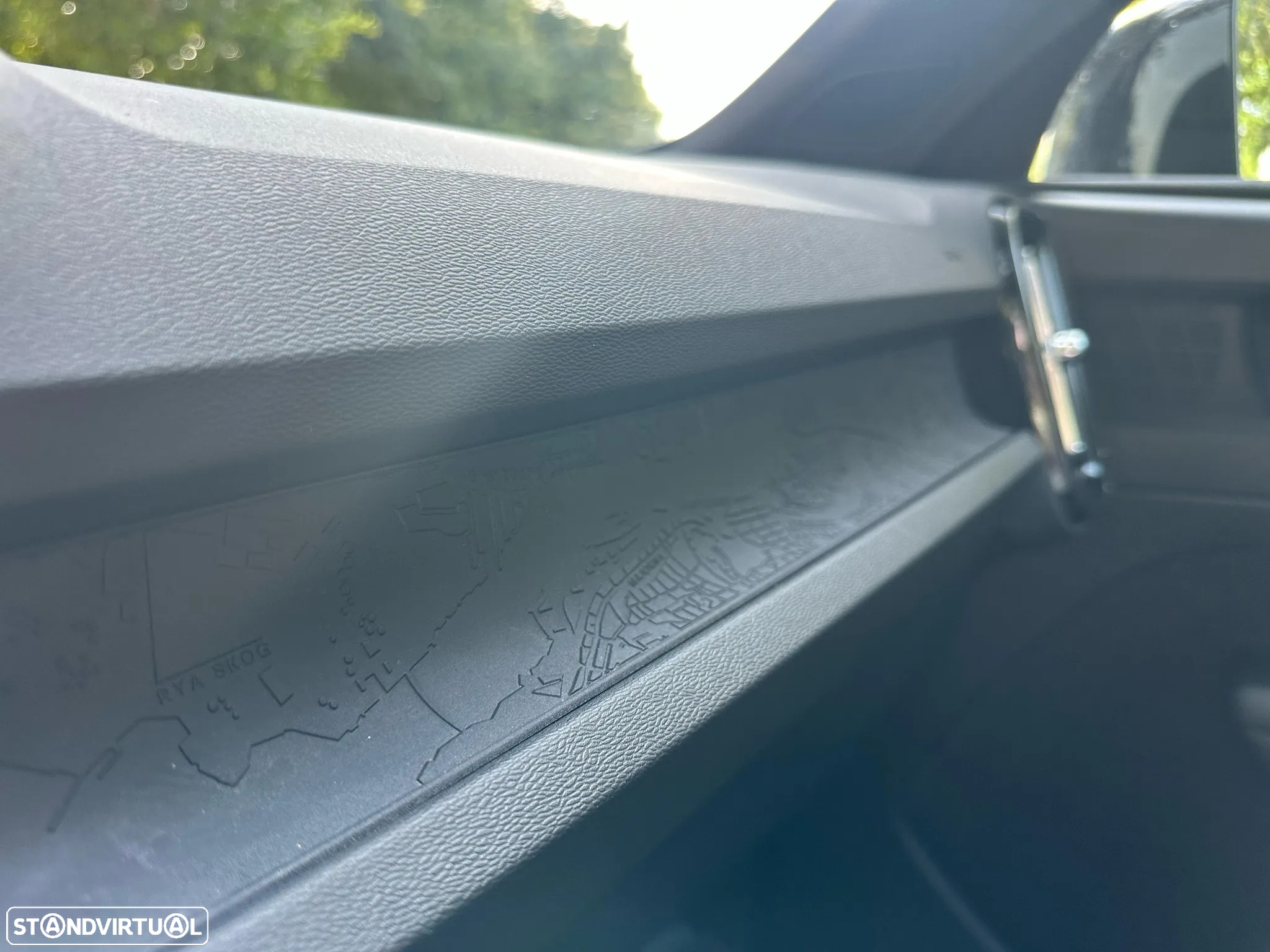 Volvo XC 40 Recharge 69 kWh Single Motor Plus - 22