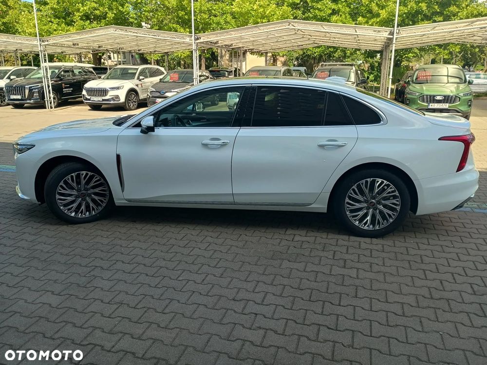 Hongqi H5 2.0T Deluxe - 8
