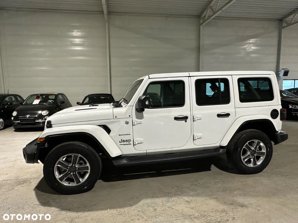 Jeep Wrangler Unlimited 2.2 CRDi Hardtop AWD Automatik Sahara - 9