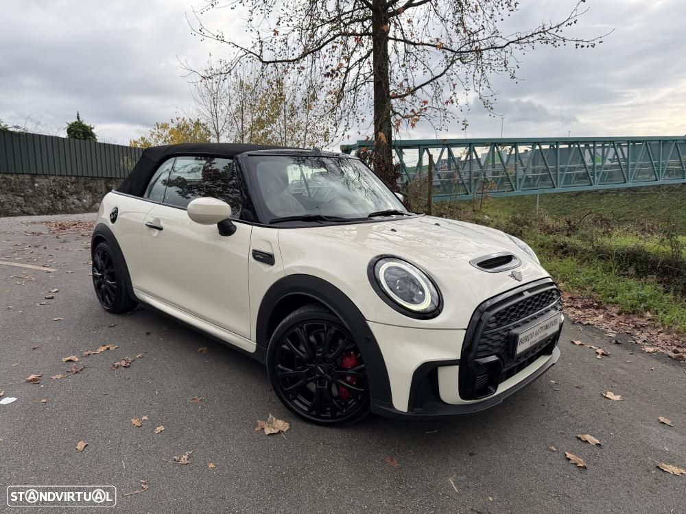 MINI Cabrio John Cooper Works Premium P. JCW Plus - 11