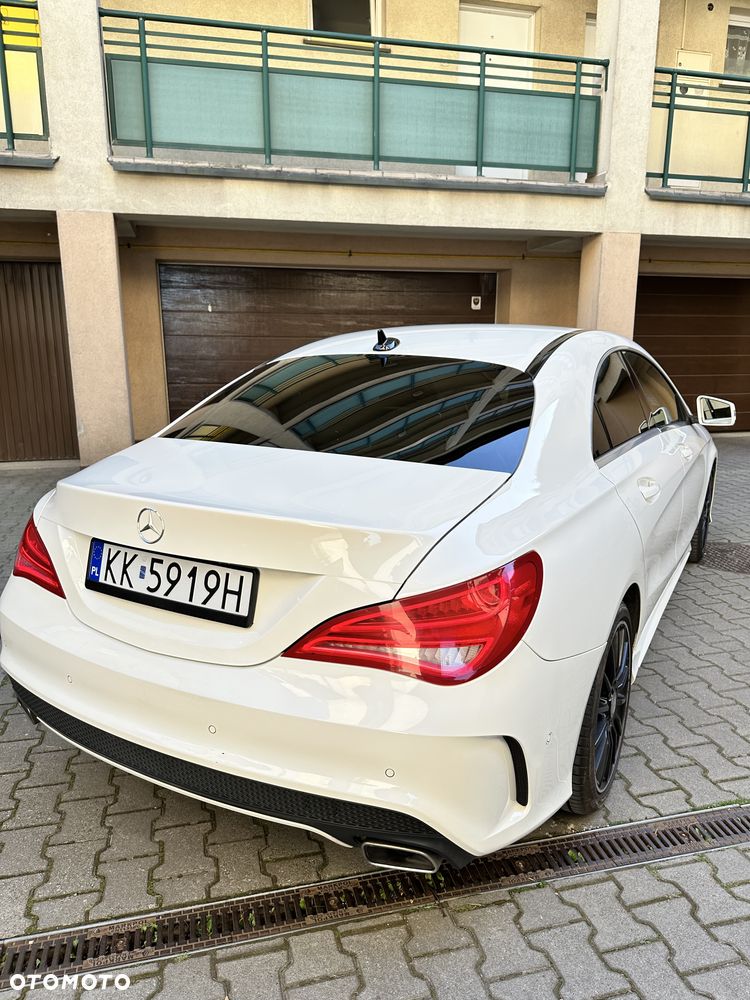 Mercedes-Benz CLA 200 7G-DCT AMG Line - 6