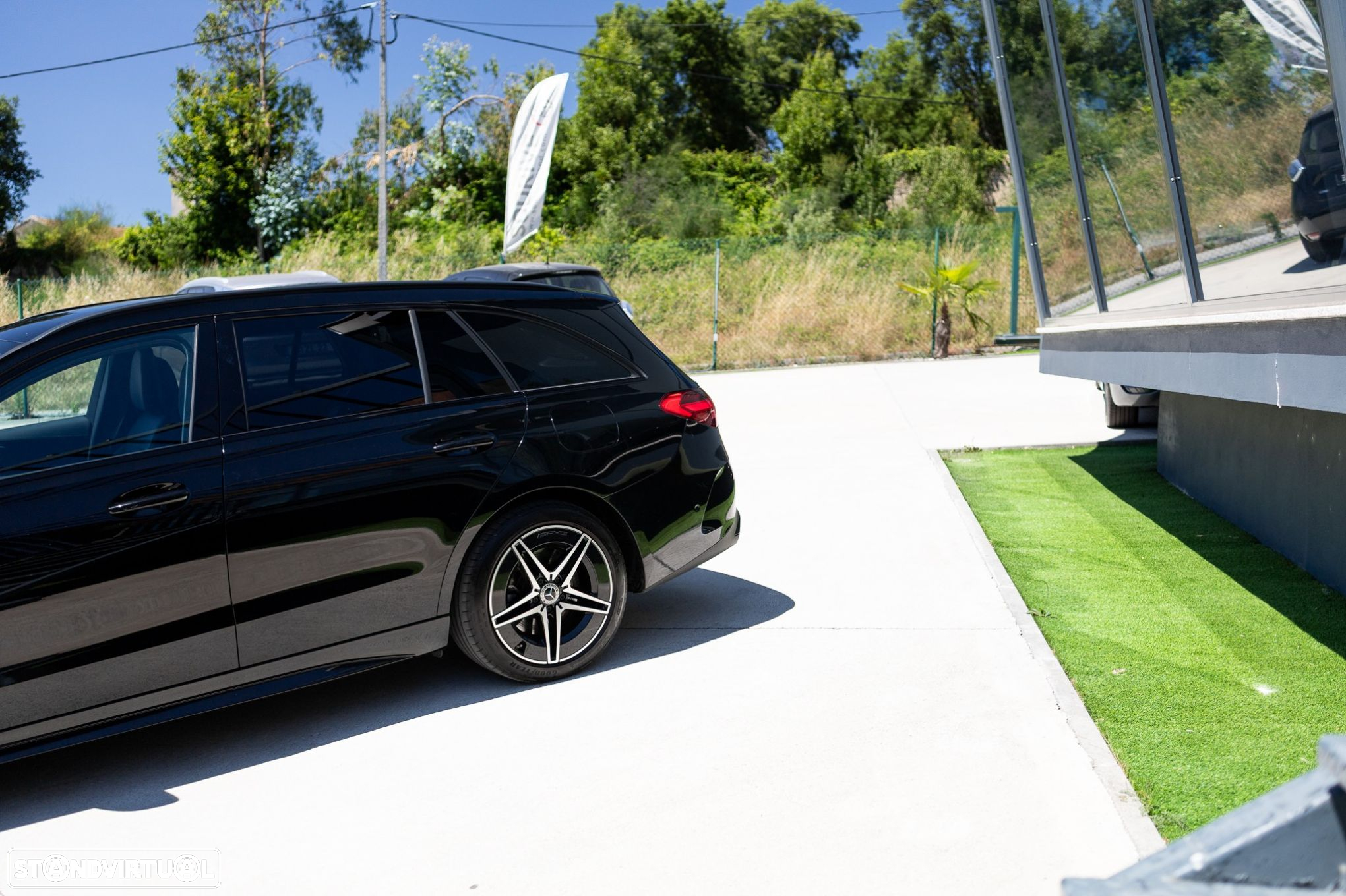 Mercedes-Benz C 300 e AMG Line - 11