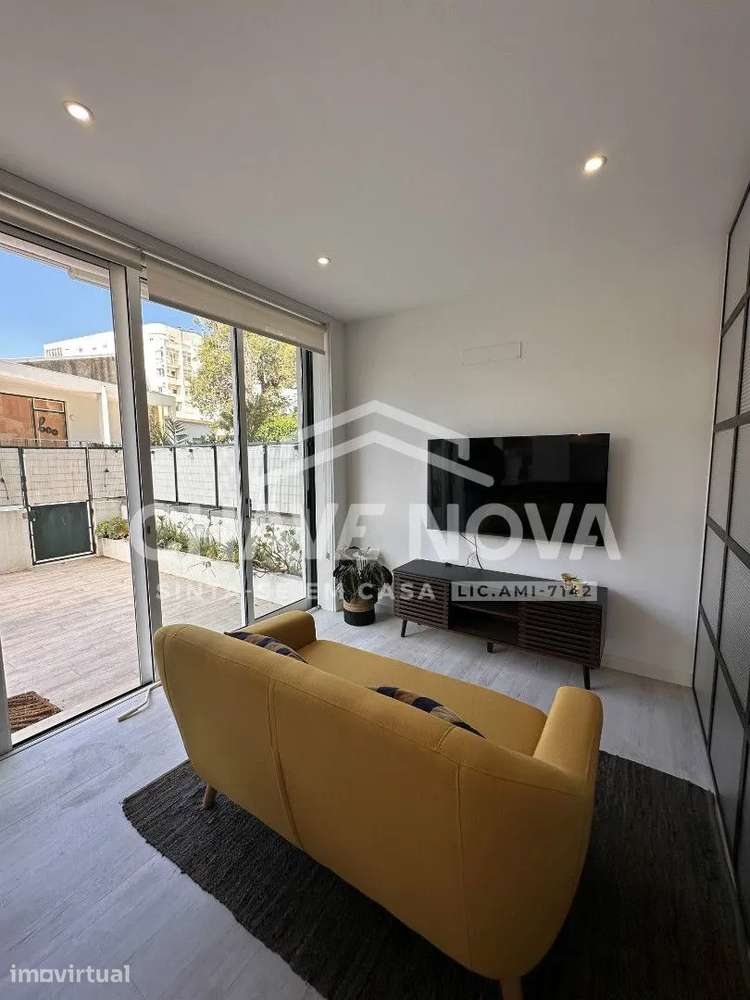 Apartamento T1 com terraço de 35 m2 em Leça da Palmeira AF - Grande imagem: 2/22