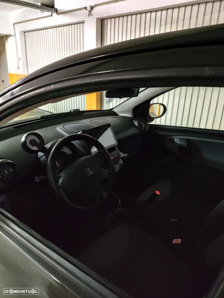 Peugeot 107 1.0 Urban Style - 6