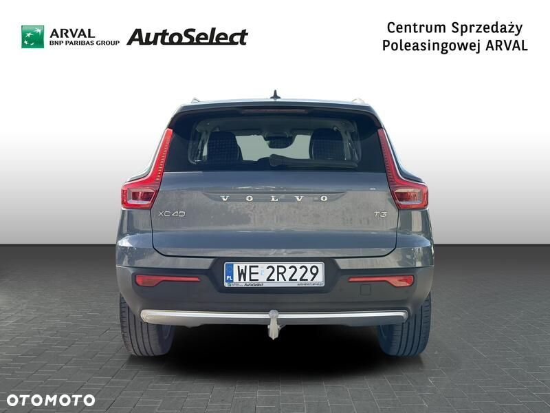 Volvo XC 40 T3 Momentum - 5