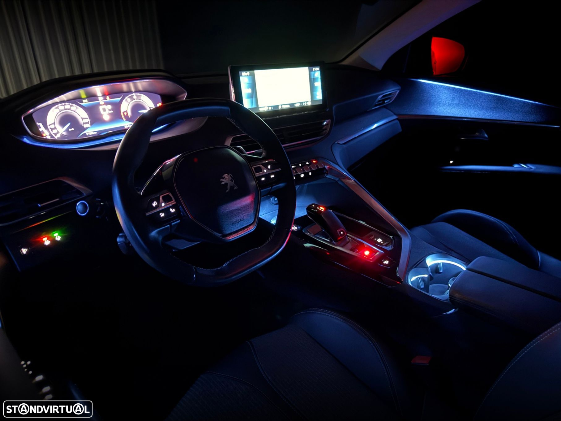 Peugeot 3008 1.2 PureTech Allure Pack EAT8 - 42