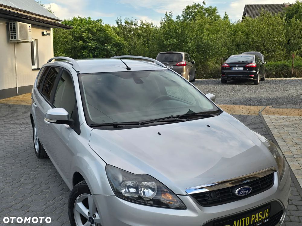 Ford Focus 1.8 Titanium - 9