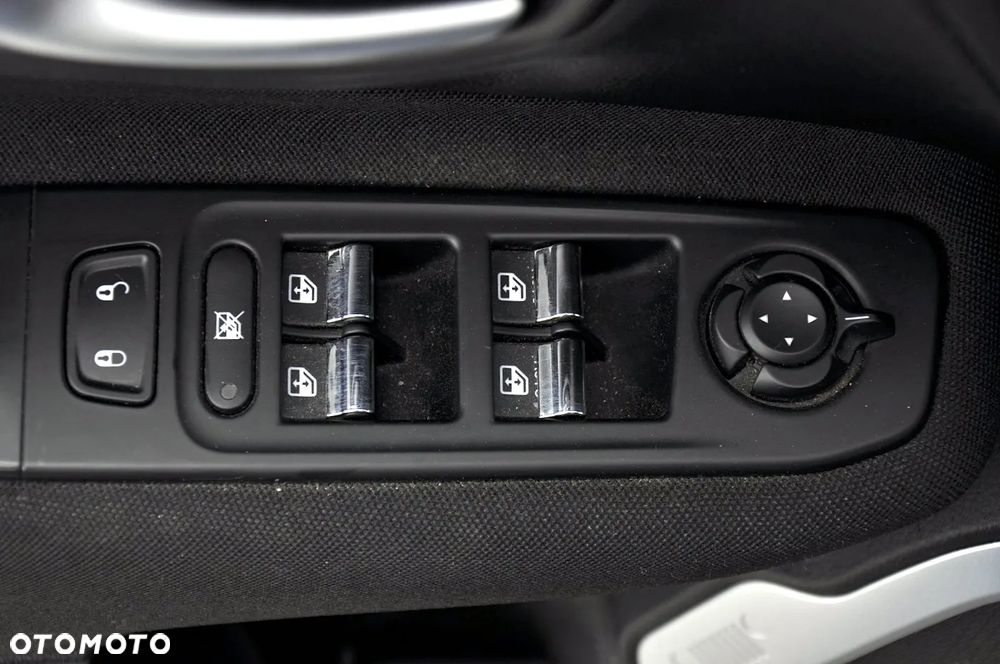 Jeep Renegade 1.0 GSE T3 Turbo Longitude FWD S&S - 23