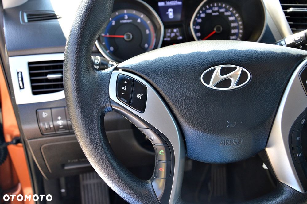 Hyundai i30 blue 1.6 CRDi DCT Style - 28