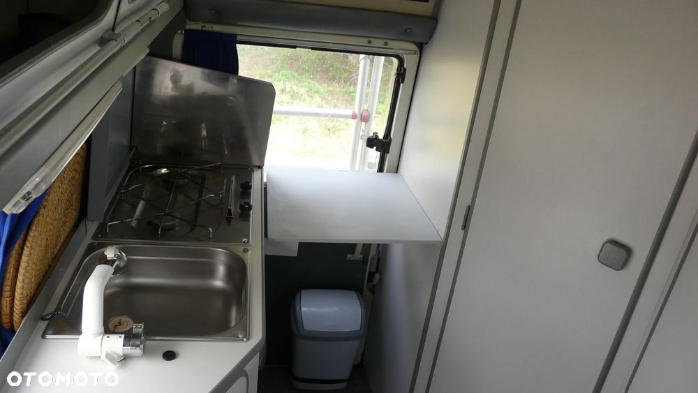 Volkswagen LT28 WESTFALIA FLORIDA 2.4 TD - 11