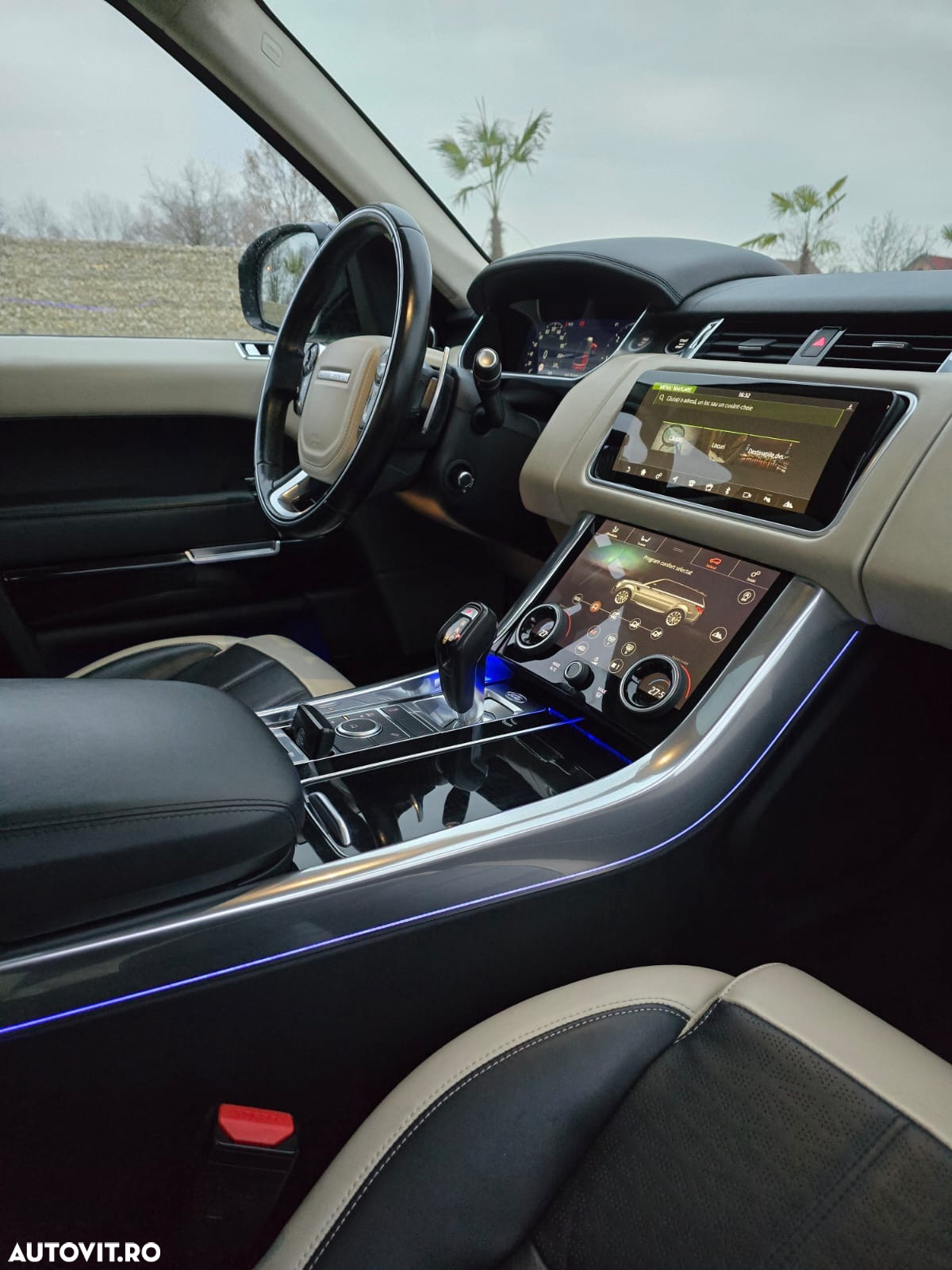Land Rover Range Rover Sport - 16