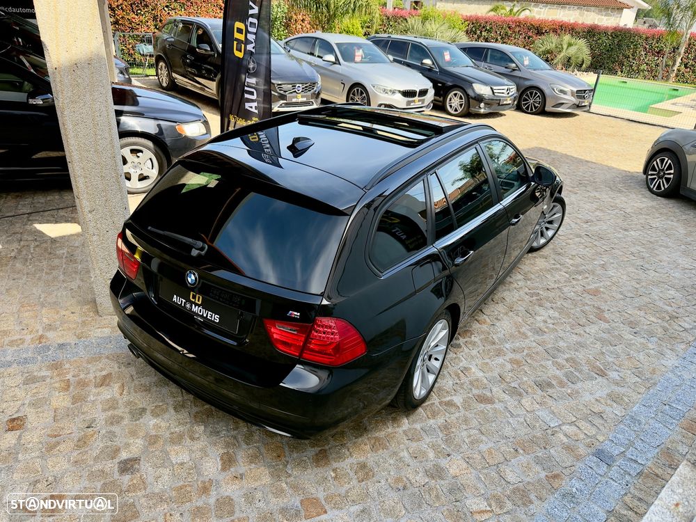 BMW 320 d Navigation Sport - 17