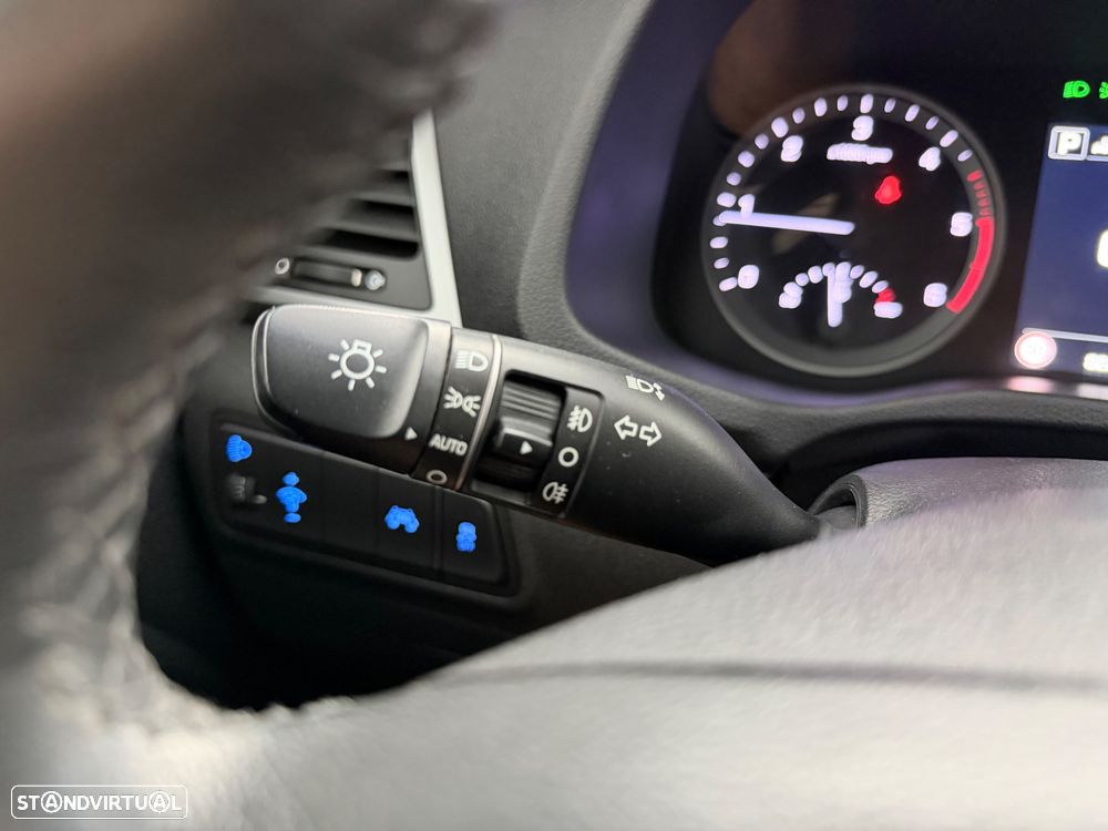 Hyundai Tucson 2.0 CRDi 4WD Auto Premium - 39