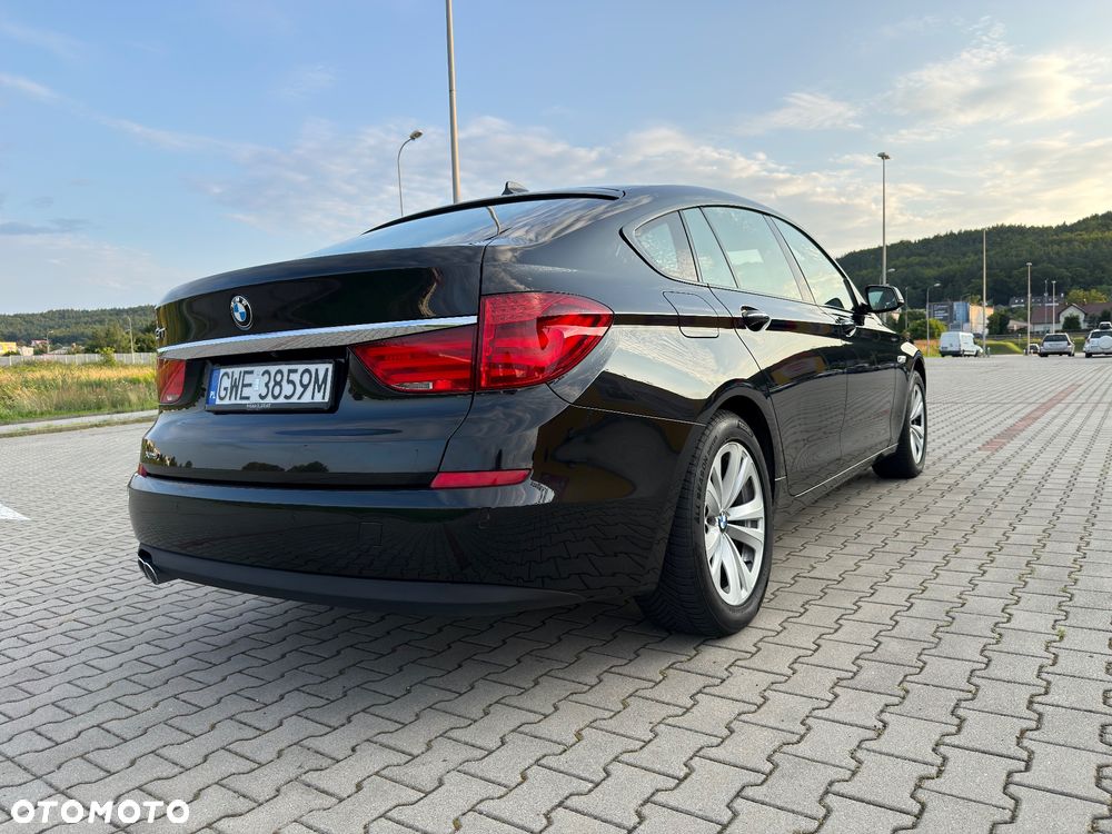 BMW 5GT - 4