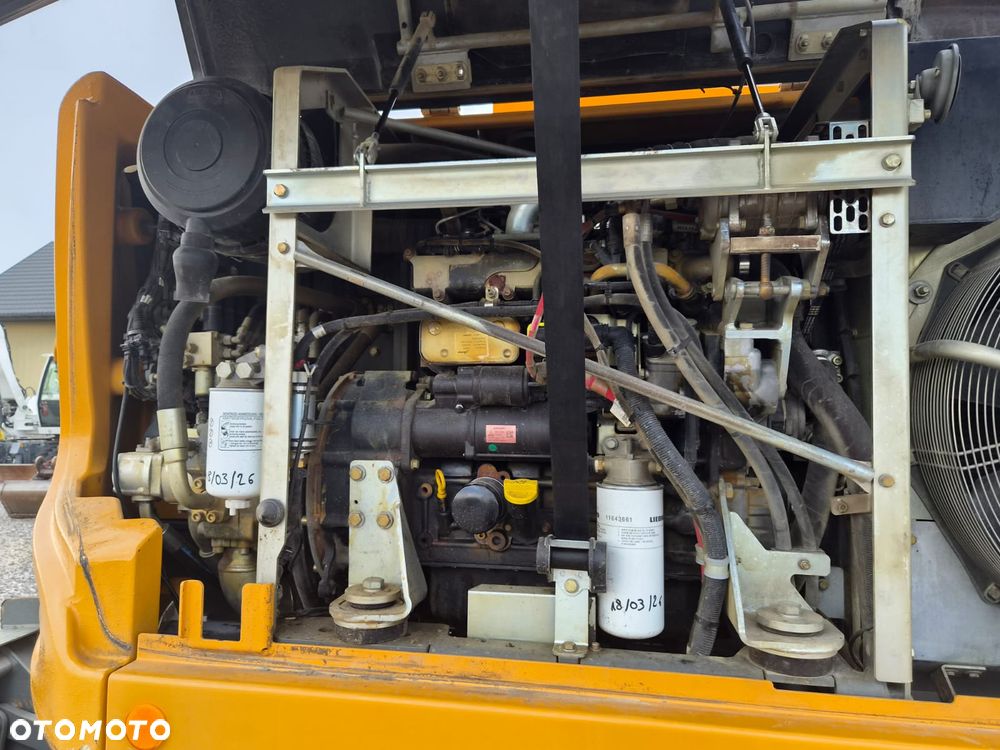 Liebherr A 912 Compact - 6