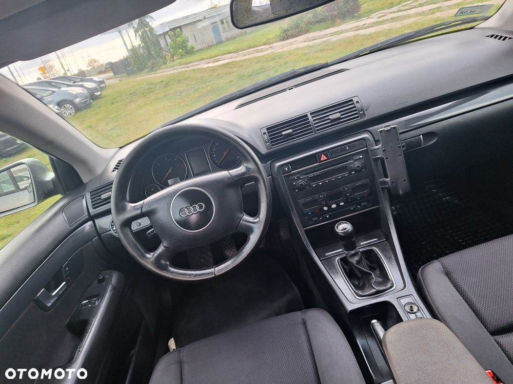 Audi A4 Avant 2002 photo 5