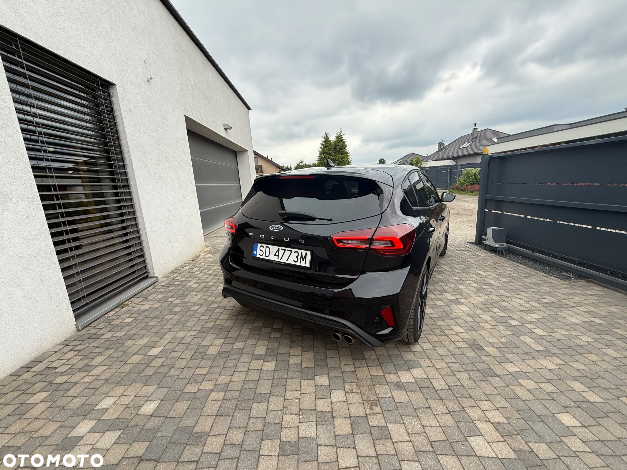Ford Focus 1.0 EcoBoost mHEV ST-Line X - 4