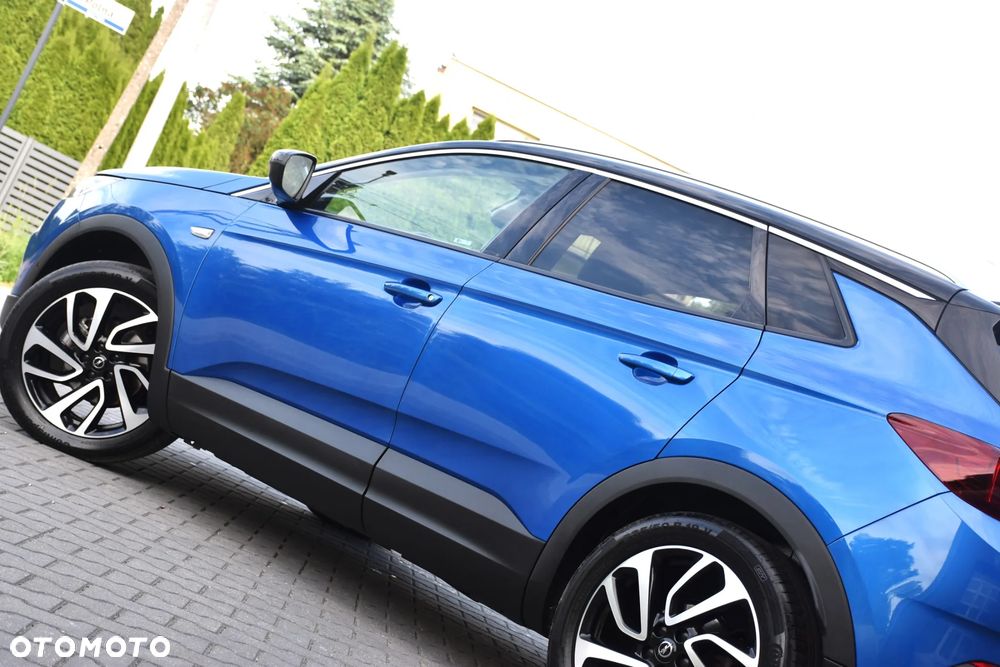 Opel Grandland X 1.2 Start/Stop Business Elegance - 40