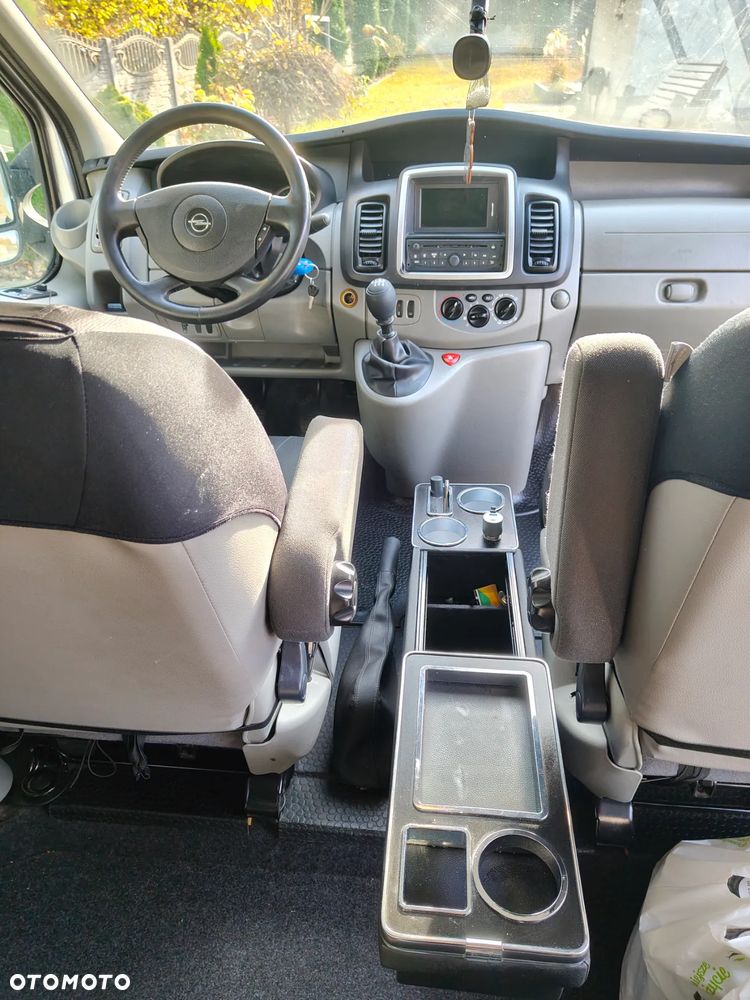 Opel Vivaro - 4