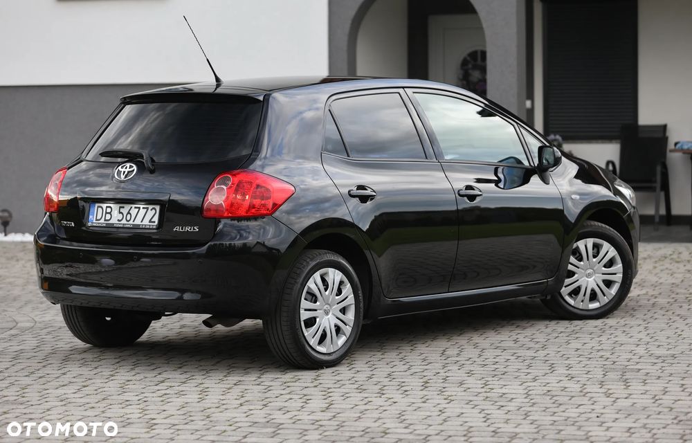 Toyota Auris 1.6 VVT-i Luna - 35