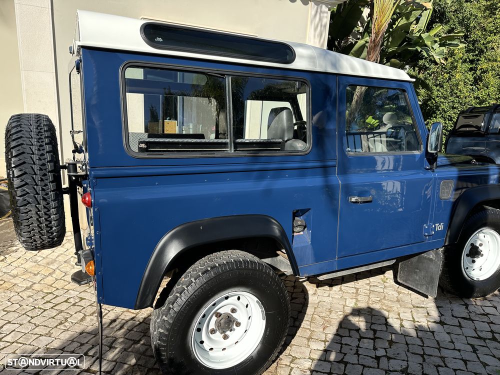 Land Rover Defender 90 2.5 TDi Metal Top - 5