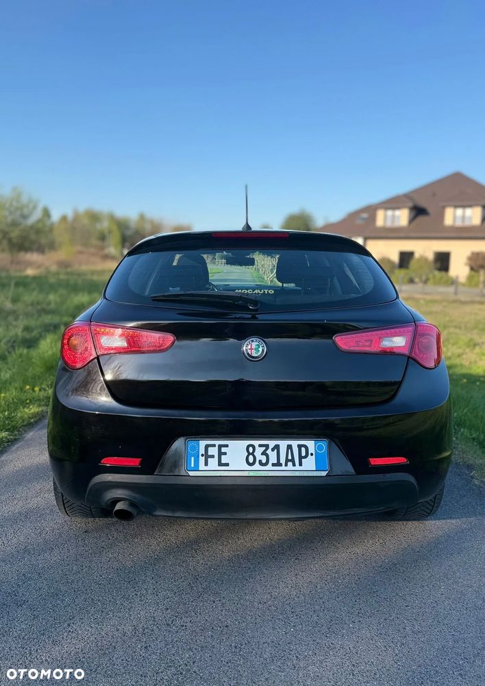 Alfa Romeo Giulietta - 9