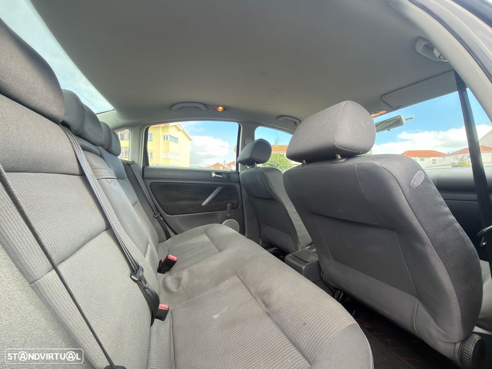 VW Passat 1.9 TDi - 7