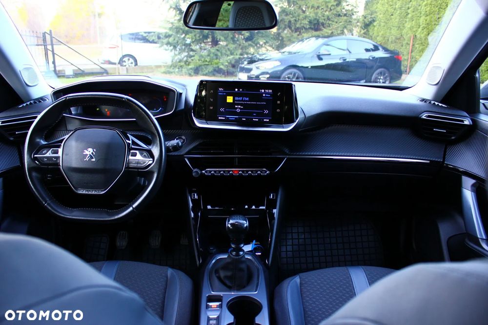 Peugeot 2008 - 36