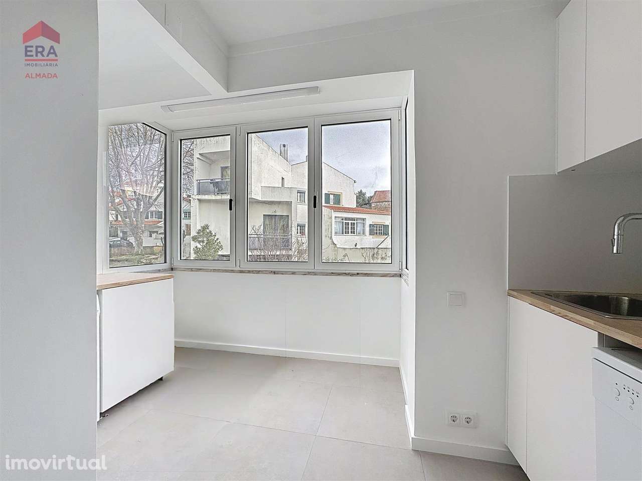 T2 totalmente remodelado -  Almada - Grande imagem: 3/15