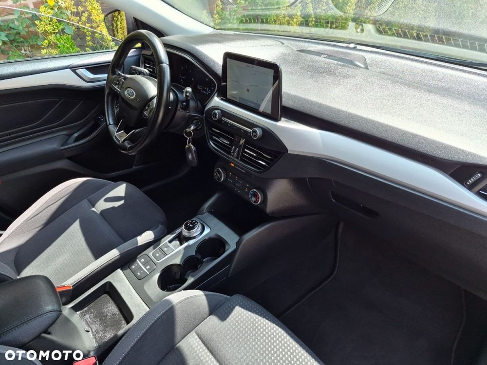 Ford Focus - 34