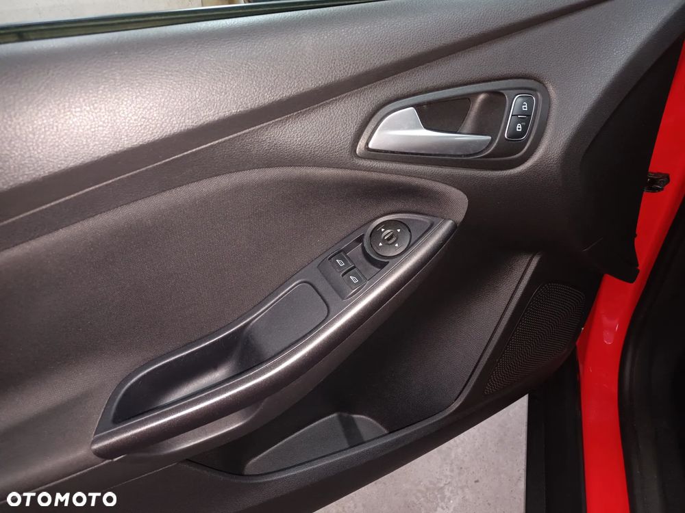 Ford Focus 1.5 TDCi Gold X - 19