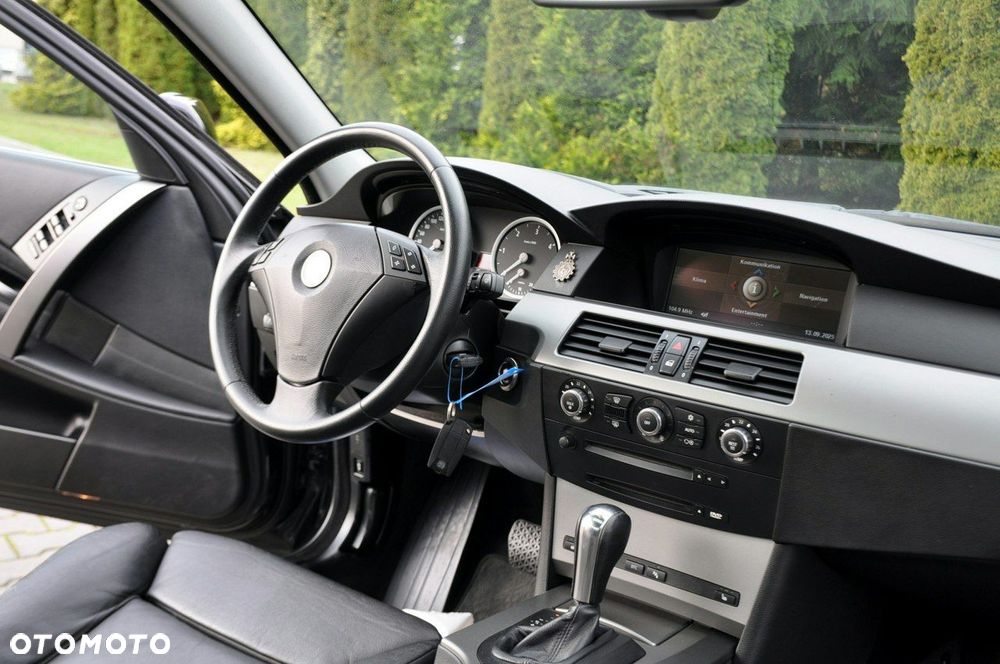 BMW Seria 5 - 26