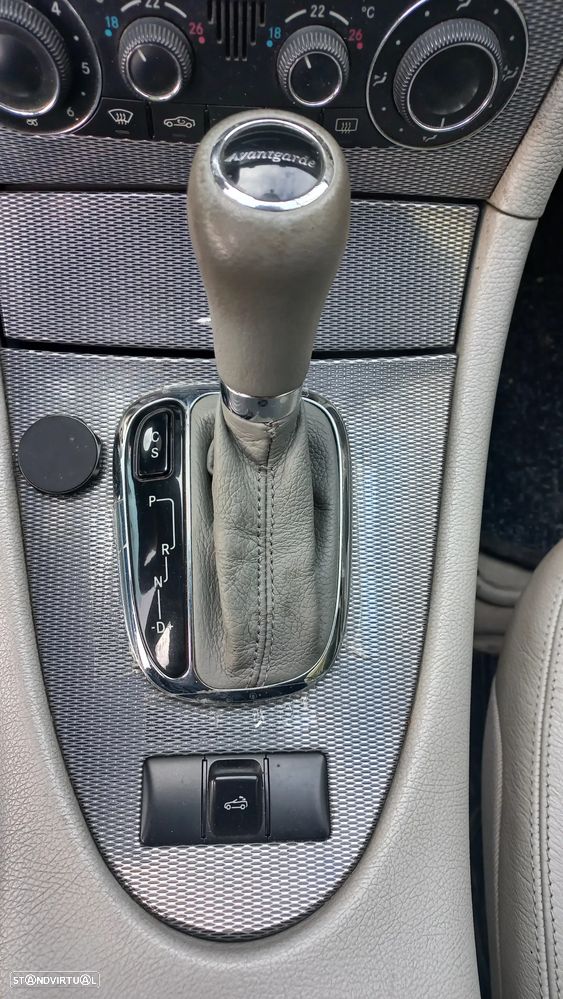 Mercedes-Benz CLK 200 K Avantgarde Aut. - 9