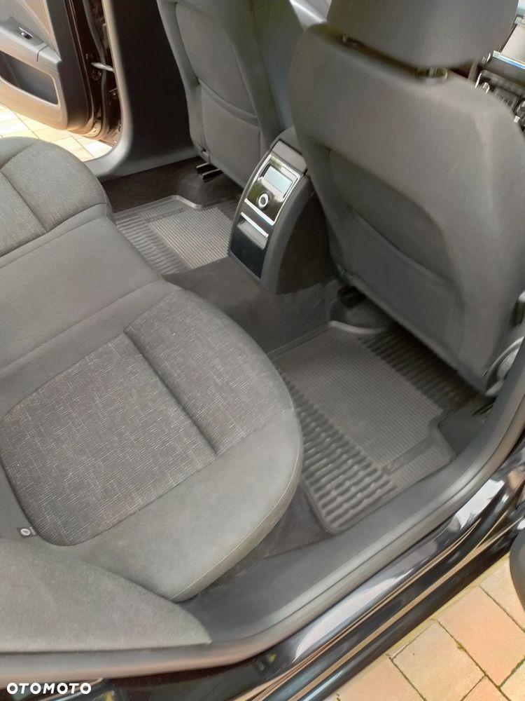 Skoda Superb 1.4 TSI Active - 8