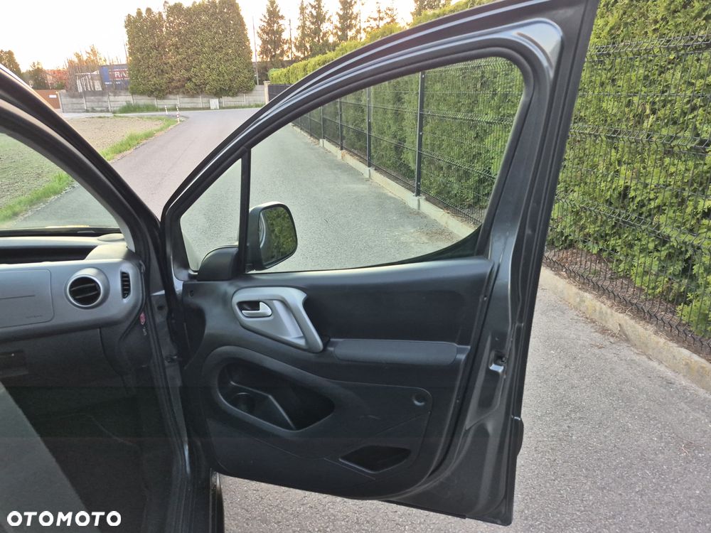 Peugeot Partner BlueHDi 100 Stop&Start Allure - 21