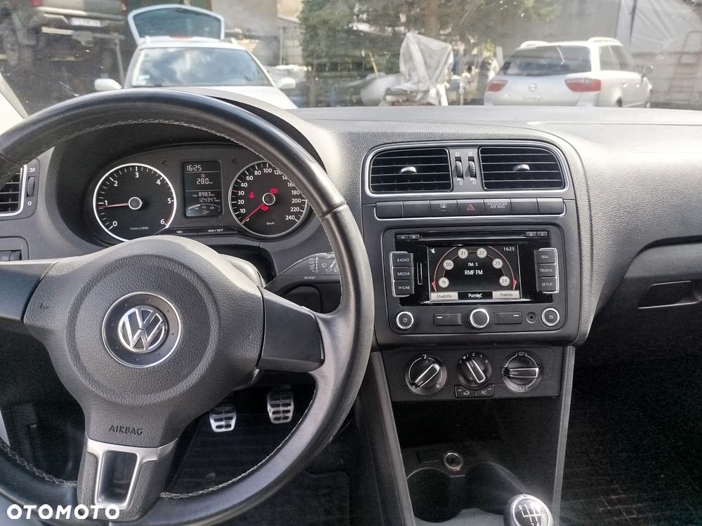 Volkswagen Polo - 6