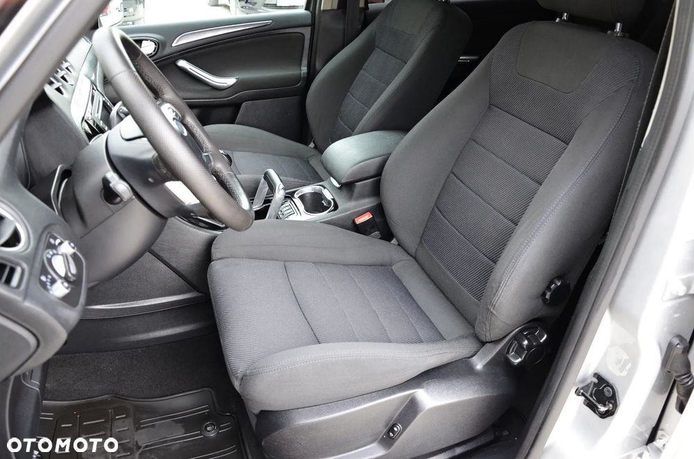 Ford Galaxy 2.0 TDCi Titanium - 30