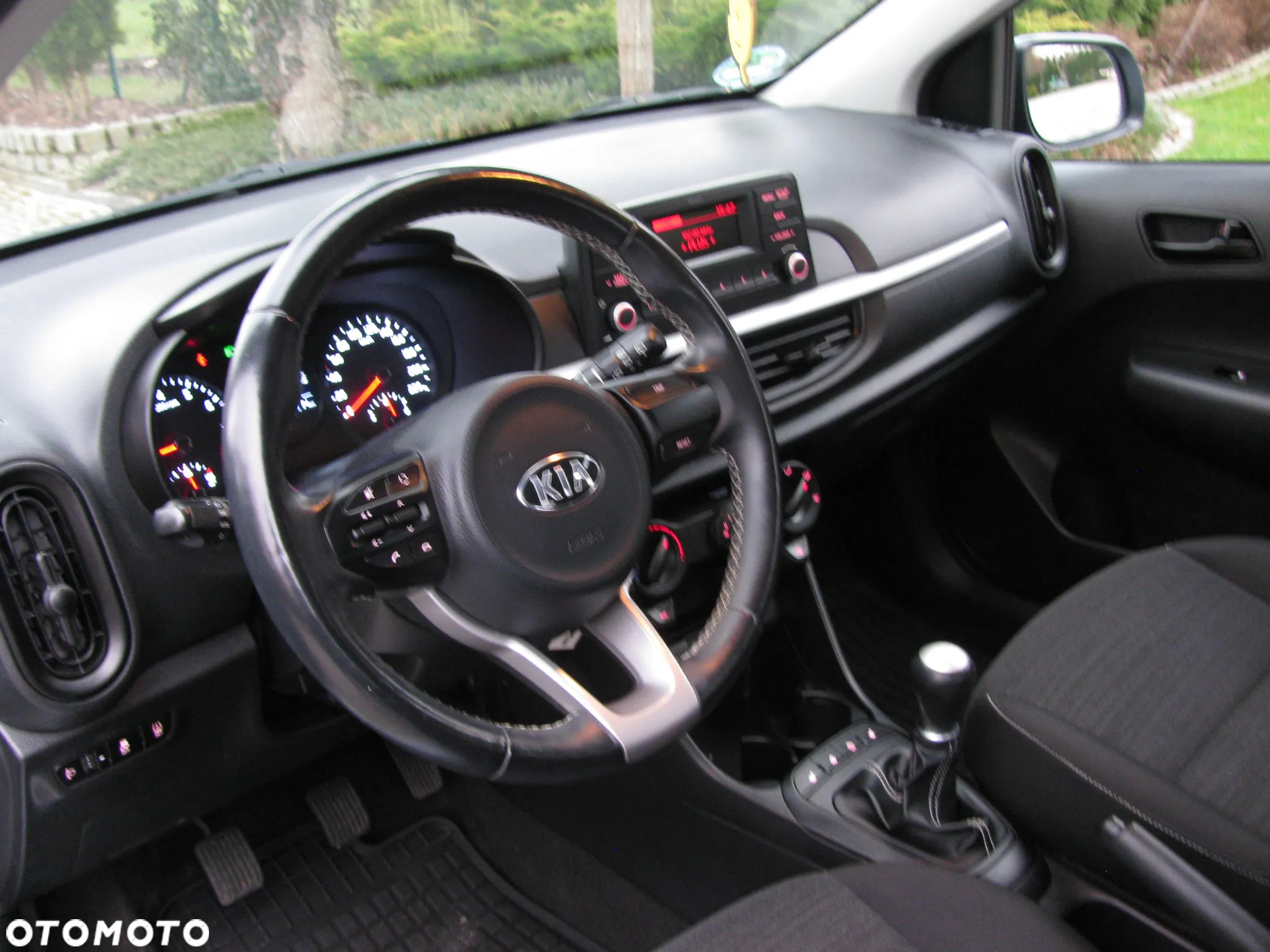 Kia Picanto - 16