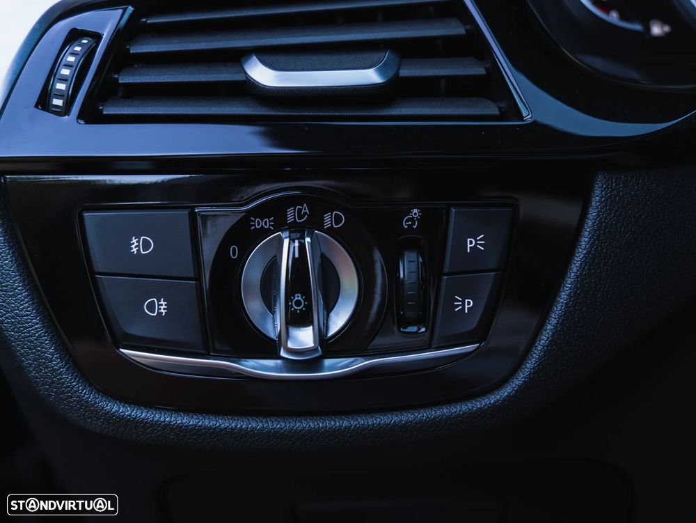 BMW 520 d Aut. M Sport Edition — fotografia 40