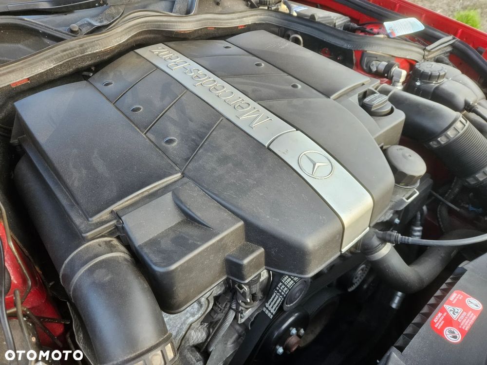 Mercedes-Benz Klasa E 320 Classic - 33
