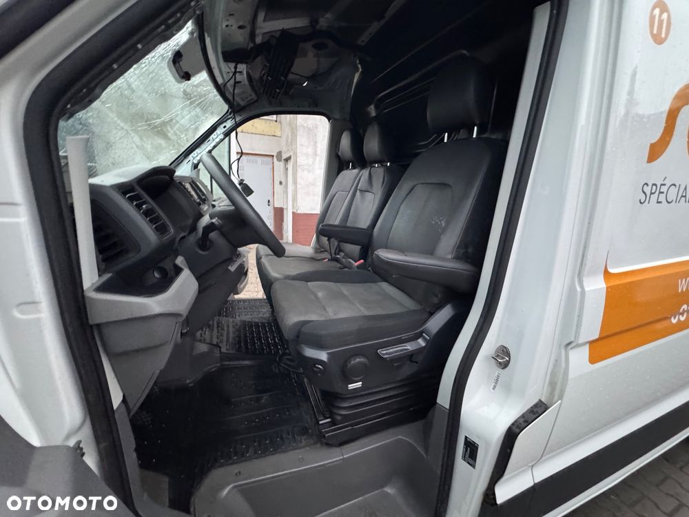 Volkswagen CRAFTER FOTEL PNEUMATYCZNY KAMERA NAWIGACJA KLIMATYZACJA TEMPOMAT, świeżo sprowadzony, OKAZJA !!!! - 8