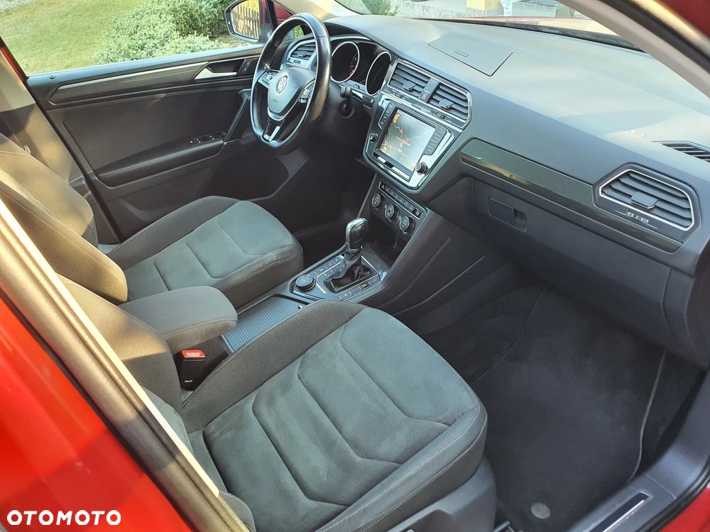 Volkswagen Tiguan - 19