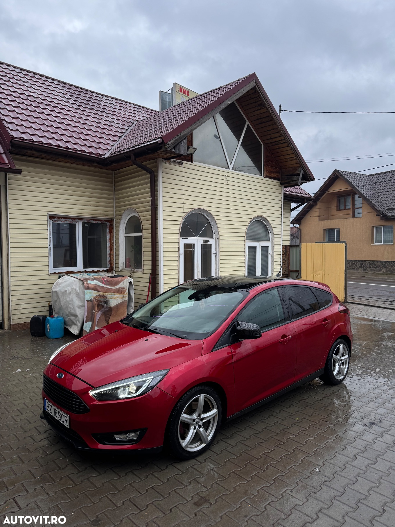 Ford Focus 2.0 TDCI Powershift Titanium - 3